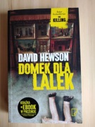 Domek dla lalek, Dawid Hewson 