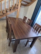 Sprzedam stół rozkładany z 6 krzesłami 