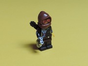 LEGO minifigures 71023, Battle-Ready Lucy