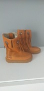 Buty dla dziewczynki, kozaki, skóra r.24 nowe