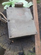 Stary filtr sieciowy 220 V przemysłowy