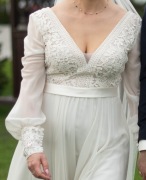 Suknia Ślubna Biała Zdobiona Długi Rękaw z Dekoltem, kreacja, ślub