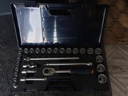 Zestaw kluczy nasadowych 1/2″-czterokątnych 29-ele