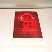 Remigiusz Mróz – Czarna madonna 