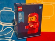 LEGO 40767 - Powiększony Mały Astronauta - Edycja Limitowana