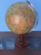 Stary niemiecki globus. 