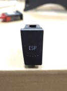 Włącznik/przycisk ESP Passat B5