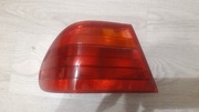 lampa tylna Mercedes klasa E W 210 super stan 