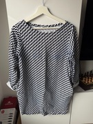 Elegancka sukienka w zygzaki (pepitka) Biggy z kieszeniami  rozmiar M