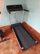 Bieżnia domowa REBEL ACTIVE RBA-1004 (elektryczna, składana)