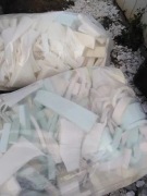 odpad pianki, gąbki tapicerskiej ścinki, skrawki  cena za worek 25zł 