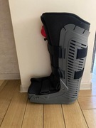 Orteza na złamaną nogę