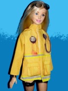 Lalka Barbie - Kurtka Strażaka