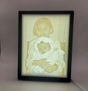 LITOFANIA – Twoje Zdjęcie Zaklęte w Świetle | Ramka LED 3D | Prezent