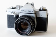 Aparat Praktica PLC 2 + Carl Zeiss Jena Pentacon Electric MC 1,8/50