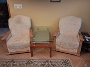 Sprzedam zestaw wersalka + 2 fotele + szklana ława. wymagają czyszczenia
