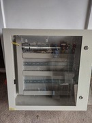 obudowa metalowa z szynami th