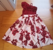 Sukienka w kwiaty 8 lat