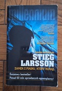 ZAMEK Z PIASKU, KTÓRY RUNĄŁ - Stieg Larsson