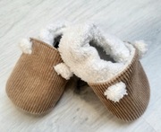 3 - 6 mcy TU butki niemowlęce kożuszek IDEAL