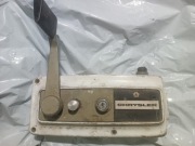 Zaburtowa skrzynia sterująca silnikiem chrysler