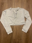 Szara bluza typu crop top 