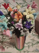 Kwiatki wazonie z drucików kreatywnych 