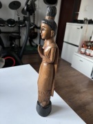 Ręcznie rzeźbiona figura z Bali 38,5 cm drewno styl oroentalny zen