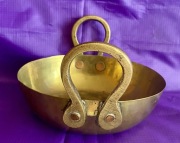 Mosiężna doniczka Osłonka W bardzo dobrym stanie