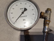 Manometr gazowy 