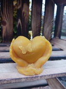 Świeca w 100% wykonana wosku pszczelego