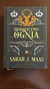 DZIEDZICTWO OGNIA Sarah J. Maas.