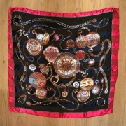 Vintage apaszka chusta szal pareo zegary dali czarna czerwona złota