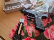 Pistolet Wiatrówka Glock 17 gen3 4,5mm CO2 Blow-Back Umarex Metal 5.8361