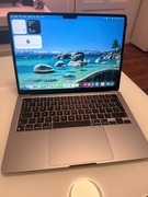 MacBook Air 13,6 M2