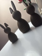 Zestaw 3 królików dekoracyjnych brązowych – figurki ozdobne na Wielkanoc i