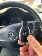 kluczyk z pilotem Mercedes rybka