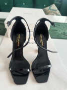 Szpilki Saint Laurent - stan idealny