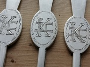 POSREBRZANE SZTUĆCE WIDELCE DO RAKÓW MONOGRAM 