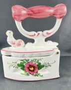 Ceramiczny pojemnik żelazko