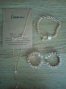 Biżuteria damska w kolorze złotym nowa