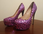 Mega wysokie błyszczące, brokatowe szpilki rozmiar 42