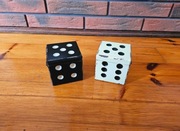 dekoracyjne pojemniki na biżuterię Meble VOX Cubic