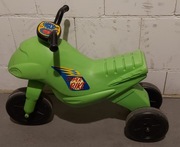 Motorek biegowy zielony