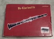 Klarnet z futerałem WEINBERGER 17 klapek 