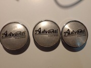 3 stare dekielki felgi avanti racing dla kolekcjonerów motoryzacji