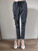 Spodnie jeansowe damskie czarne z dziurami, Daysie, r. M/38,