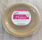 Talerze plastikowe piknikowe nowe nietłukące 19 cm  zestaw
