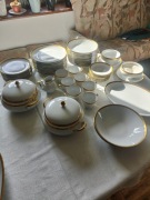 Porcelana Eschenbach Bavaria Germany serwis złocony 56 el.