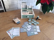 Drewniana kasa dla dzieci – styl Montessori, sklepik